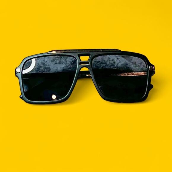 Manhattan vintage inspired square sunglasses - Picture 1 of 7